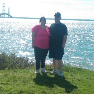 Meet your Posher, Mona